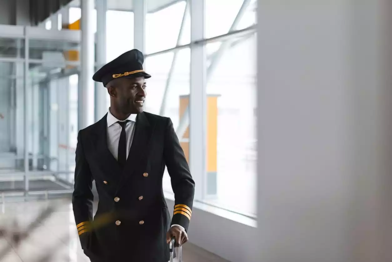 4 Incredible Benefits of Becoming an Airline Pilot - CalAero