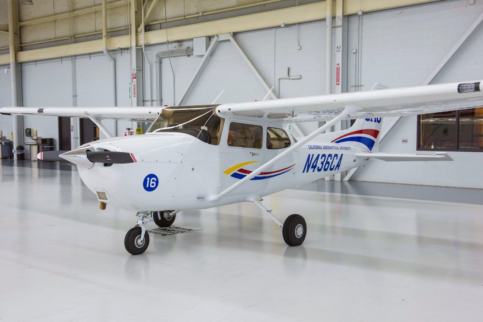 Cessna vs Piper Aircraft Differences and Similarities - CAU